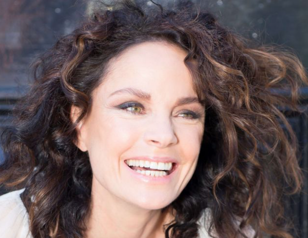Sigrid Thornton to star in new Australian stage production of Fiddler on the Roof